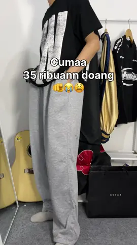 GA MASUK AKAL😭 Secakep+Sebaggy ini harganyaa 35 rbbbannn?!!! #sweatpants #baggy #OOTD #outfitidea #outfitinspo 