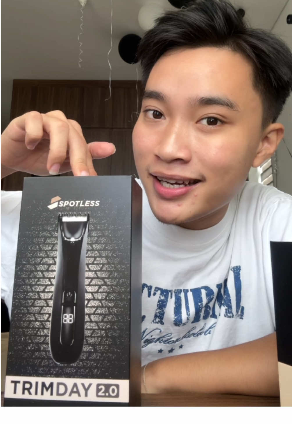 Nay tâm sự một xíu #trimday #spotless #trimblade #caolongvungkin #quatangbantrai