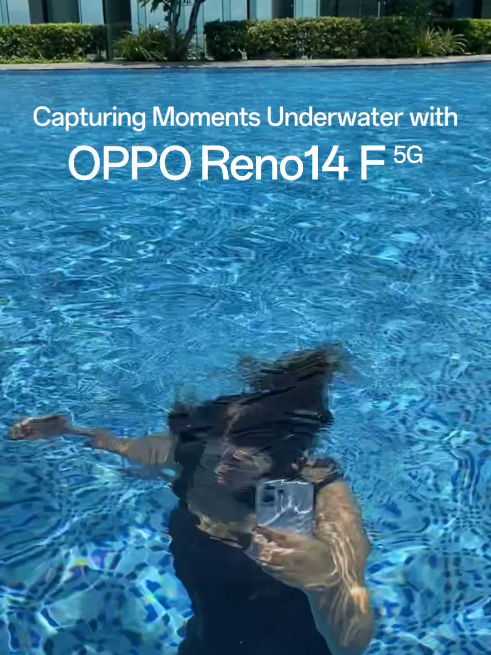 🌊 Dive into clarity! 📱💧 See how the Reno14 F 5G captures stunning underwater moments like never before. #OPPOReno14F5G 
