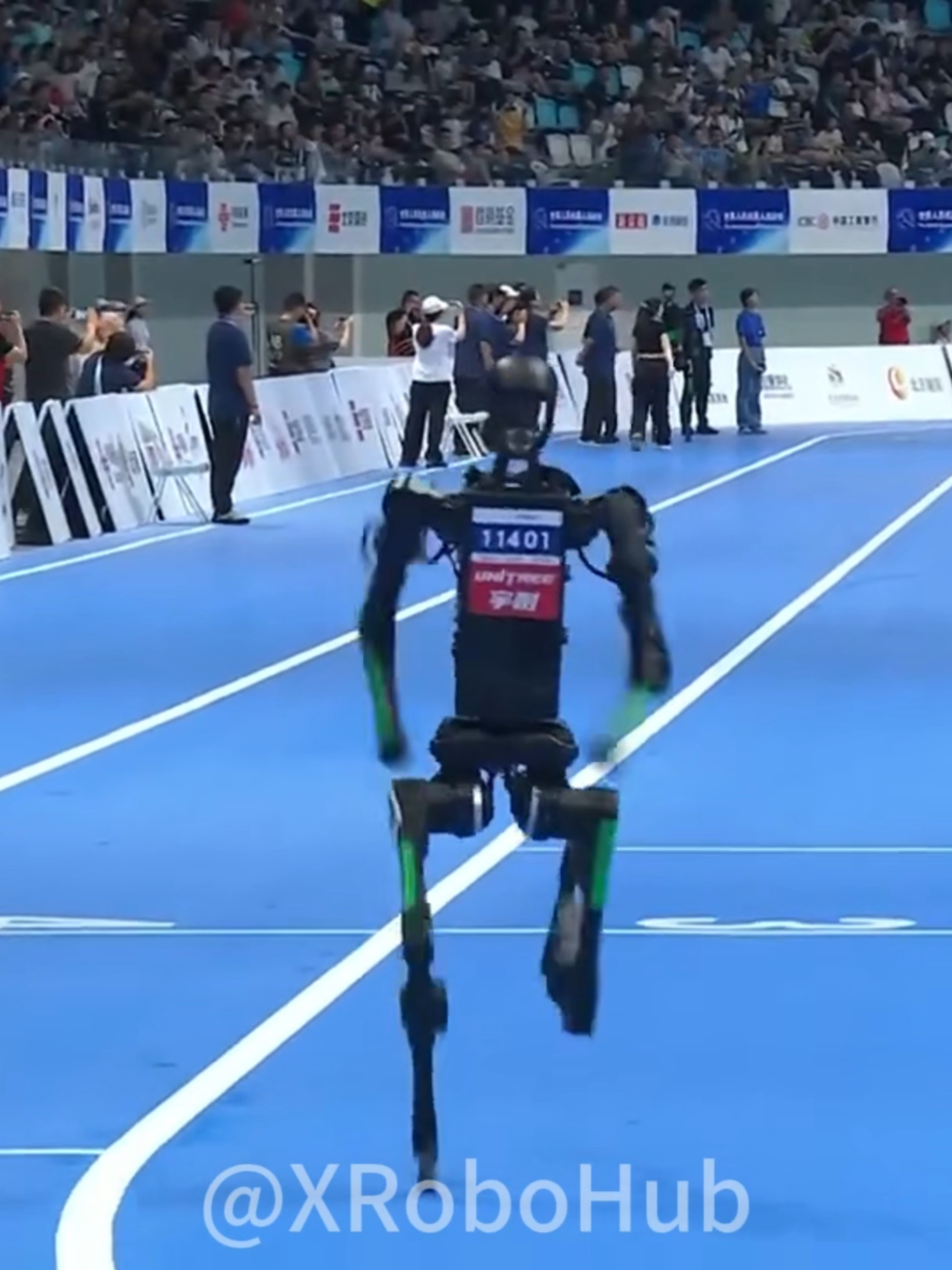 🏆🤖  Unitree wins the 4x100m relay! Tiangong & Taishan in 2nd & 3rd! #HumanoidRobot #WorldRobotGames #unitree