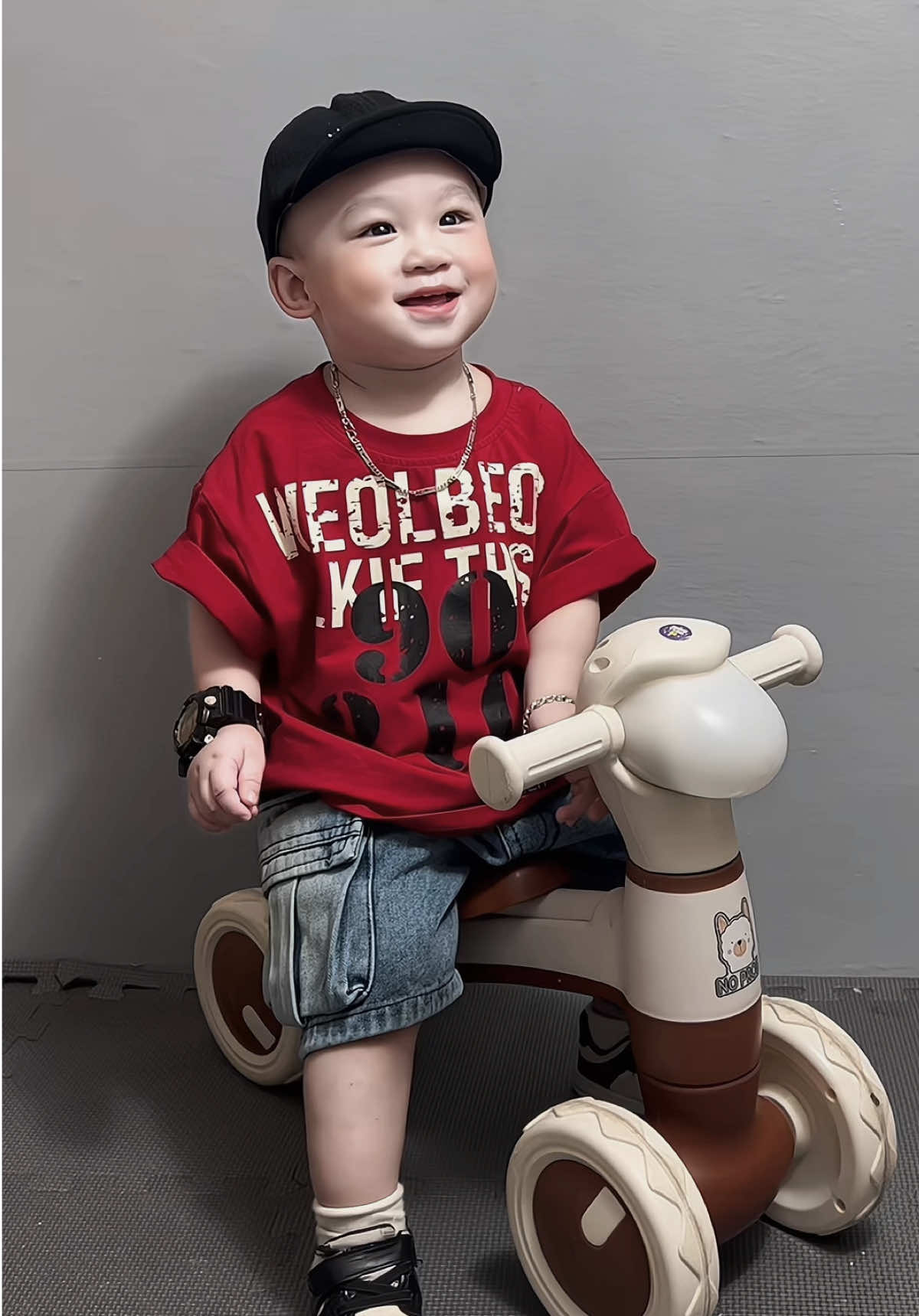 Bộ này vừa ngầu vừa nổi bần bật lun ạ🥰🥰 #xuhuongtiktok #embedangyeu #bodochobe 