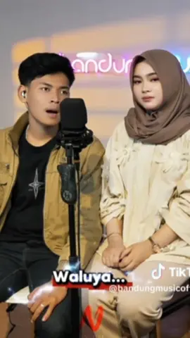#laguagustusan #orangsunda #liriklagusunda #fypシ゚viral #fyppppppppppppppppppppppp #laguviraltiktok #lagusunda #lagusundaviral #sundanese #mojangsunda #lagu17agustussunda #merdeka #17agustus #17agustus2025 #nazminadia 