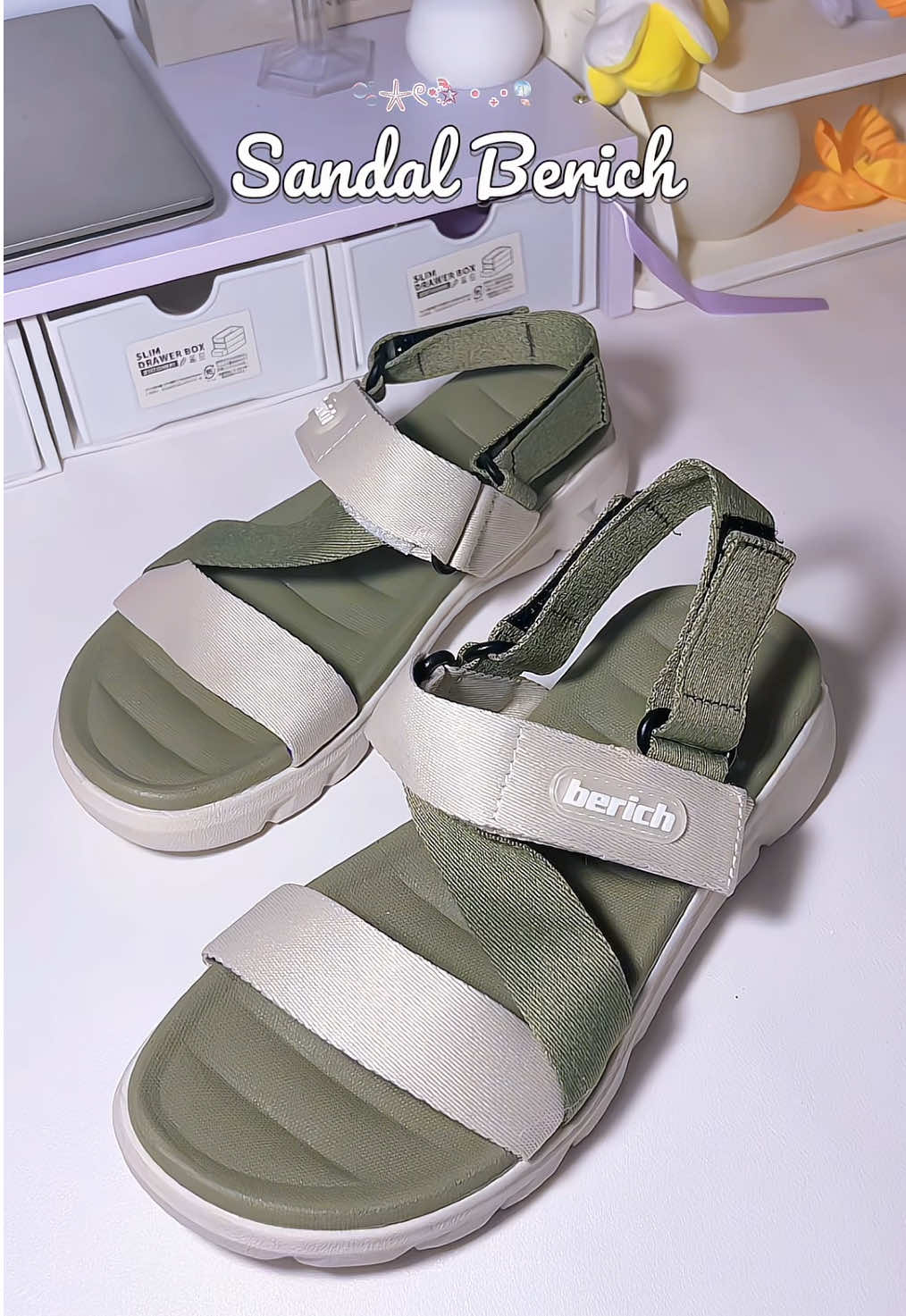 Sandal quai chéo siuu xinhh nà, bà nào phân vân chưa biết đi đôi nào thì rinhh em này liền nè 🌸🌸 #sandal #giayquaihau #depquaihau #depquaihaunu #depsandal 