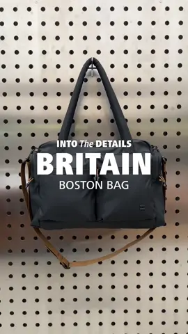Repeat by popular demand, Britain Boston Laptop Shoulder Bag! 🙌🏻 Jangan sampe nyesel karna kehabisan lagi, ya 👀 #taskerja #taskuliah #localbrand #tasantiair #backpack 