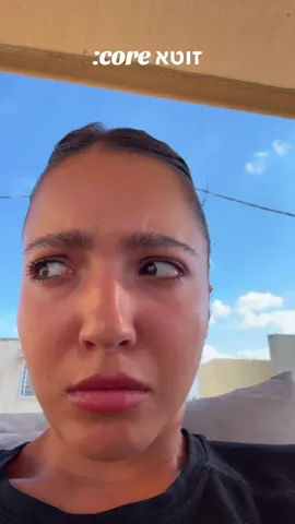 אמאאא אני שרופה עליו שחקן השנה #עספור #חיקויים 