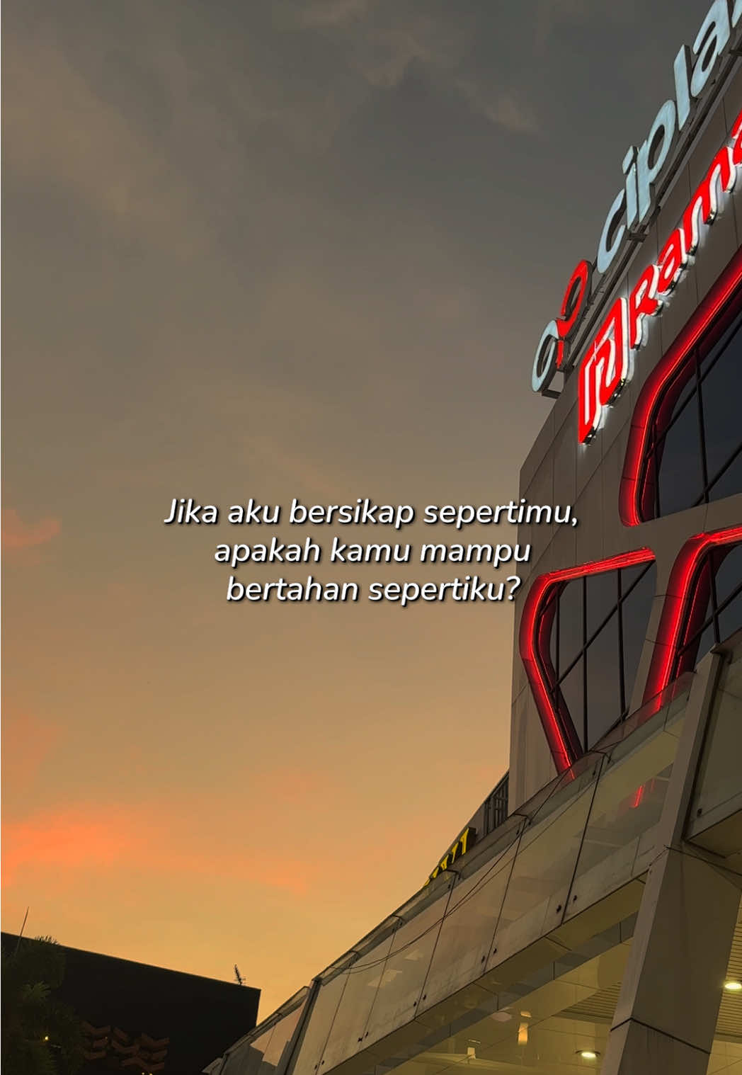 #sadvibes🥀 #sadvibes #sadsong #sadstory #sadboy #sad #storywa #caption #quotes #katakata #ego #senja #masukberanda #trending #fypage #fyp #fireonfire 
