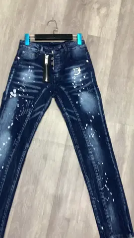 Cập bến jean D22 khoá lệch xanh mix vẩy sơn cho ae đi học nha#quanboypho #haitranshop #quanboyphodsq2 #jeannam 