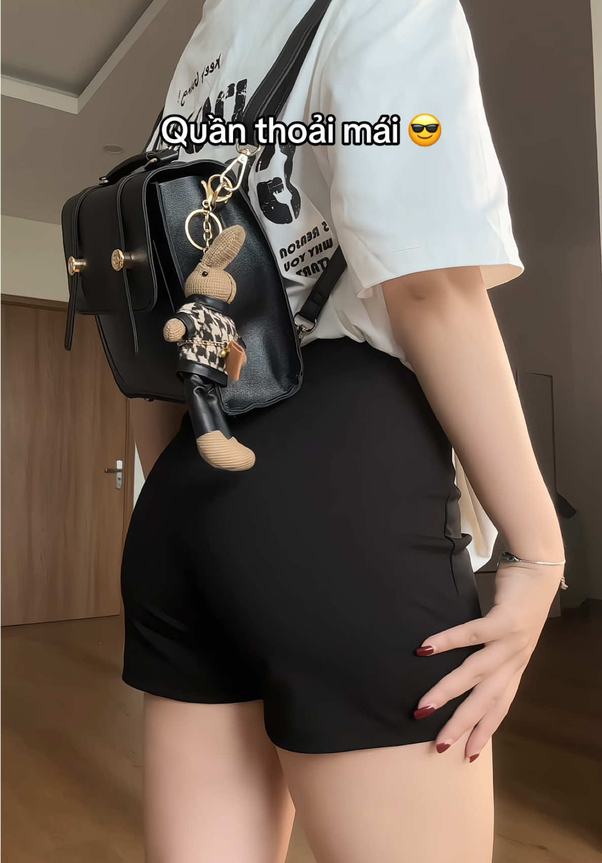 Còn ai chưa có quần này khum? #quanshort #quanshortnu #quancogian #comboquan #cucaioutfits 