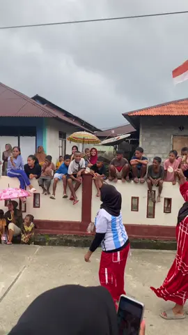Beta mama saja yg paling gacor ❤️🤍🥰😘 #lomba17agustus #lombabalepapeda #dirgahayuindonesia #fypシ゚ #fypシ゚viral🖤tiktok 