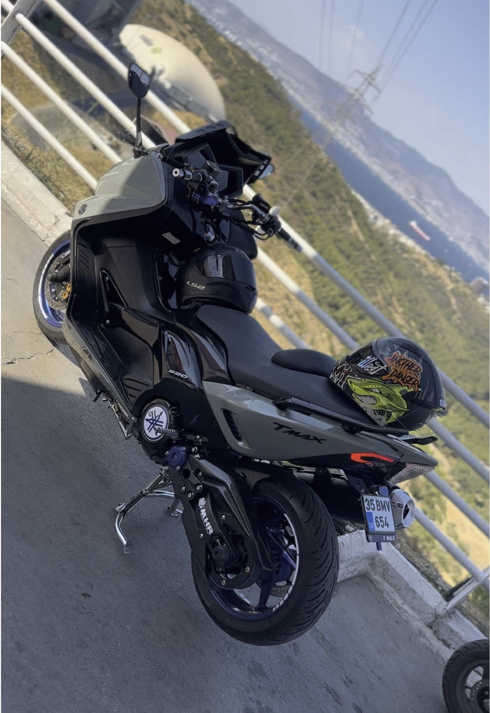 Hakkını verenlerde bu gün  🐉 #Tmax #yamaha #tmax560 #izmir #cashflow 