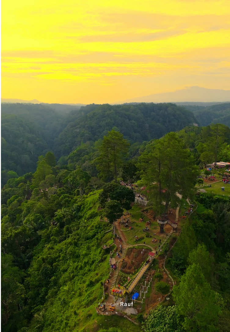 Inilah Panorama Baru Yang Terletak Di Bukittinggi #sumbarrancak #drone #panorama #panoramabarubukittinggi