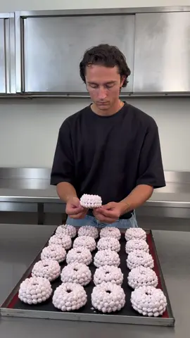 Blackberry donuts 🍩  . . . #pastry #pasticceria #italia #dessert #patisserie 