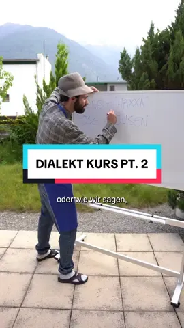 Südtiroler Dialekt Sprachkurs👨‍🏫 TEIL 2: Kleidung👖👕 #comedyskit #lustig #humor #südtirol #sprachkurs 
