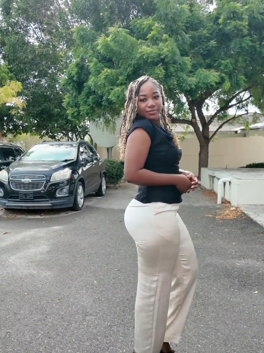 Happy Sunday!🫶🏽🙏🏼 #OOTD #church 