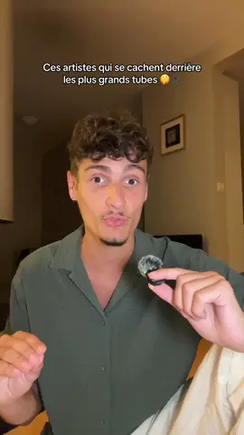 maintenant je m’imagine leurs voix quand j’écoute les sons 😭