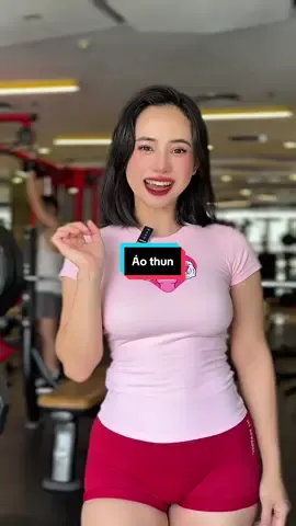 Áo thun tập gym giúp giữ trọn sự thoáng mát trong từng bài tập ✨ #vothao #dotapgymnu #aotapgym