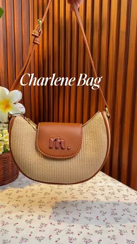 So pretty 🤎 #shoulderbag #taswanita #tasaesthetic #mossdoom #brownbag 
