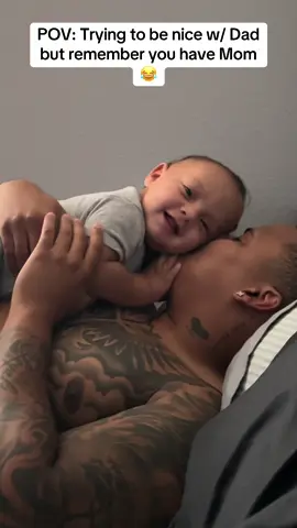 It’s like he remembered he has a mom 😂 @Zaza #zaza #babies 