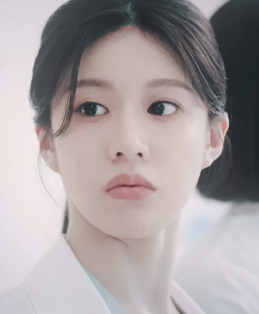 #YIYOUNG & #NAMKYUNG reposting cuz i uploaded the one without an outro 😭😭🙏🏼 scp: drxmascenes  #residentplaybook #shinsiah #goyounjung oh yiyoung pyo namkyung resident playbook kdrama edit naksu go younjung alchemy of souls foryou fyp