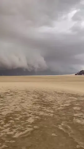 بشروني عن سهيل وبشروني عن برادة #برد #امطار⛈️⛈️ 