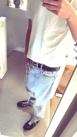 Fashion #OOTD #swag #undergroundmusic #designer #chrisheyn 