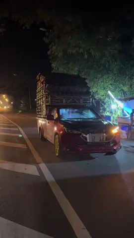 นราธิวาสป้ายเดียว #ตัวตึงท้ายรถแดงไม่พังดังแน่ @ภู_ห้าหก🍄 #พวกกันหันทางไหนก้อเจอ #ดังอ๊ากนิน่อง #โหม๋เราเพ #ตากล้องริมทาง📸 