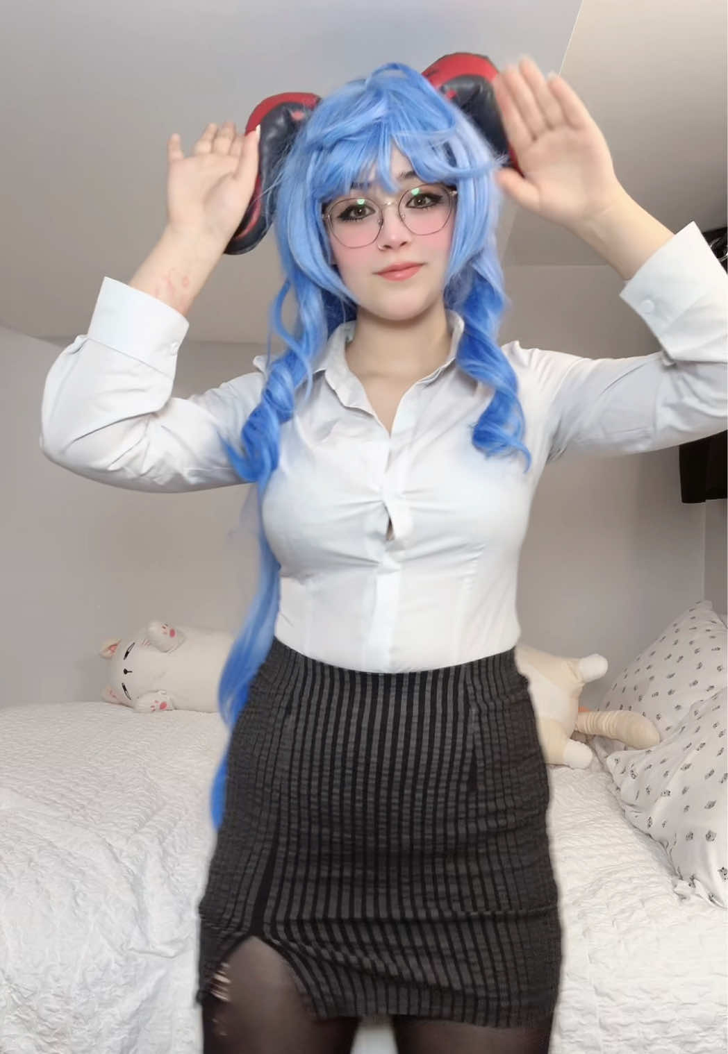 Share this video if you want Ganyu as your personal secretary #ganyu #ganyucosplay #genshin #egirl #fyp 