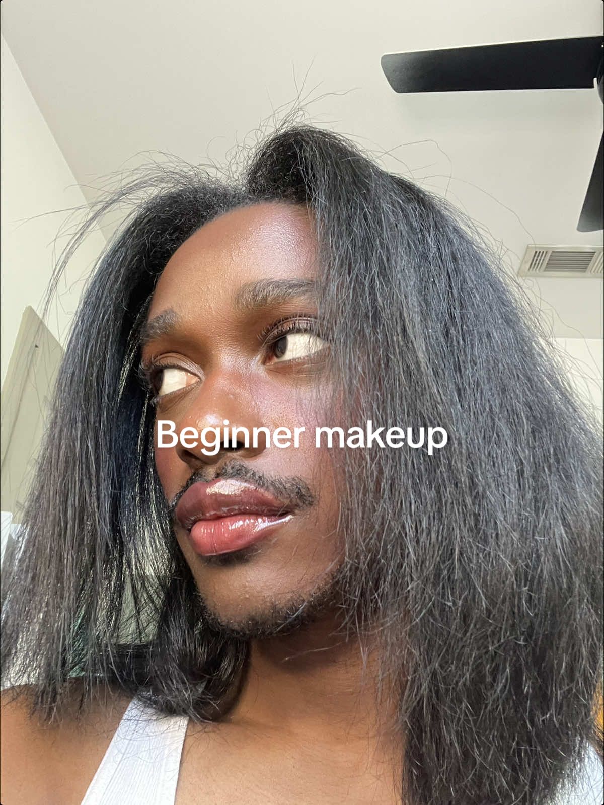 I decided to do my makeup again and attempt to find my go to signature makeup look, this is my first attempt and got a ways to go… also @Morphe Cosmetics wine & dine blush *chef’s kiss!! #makeup 