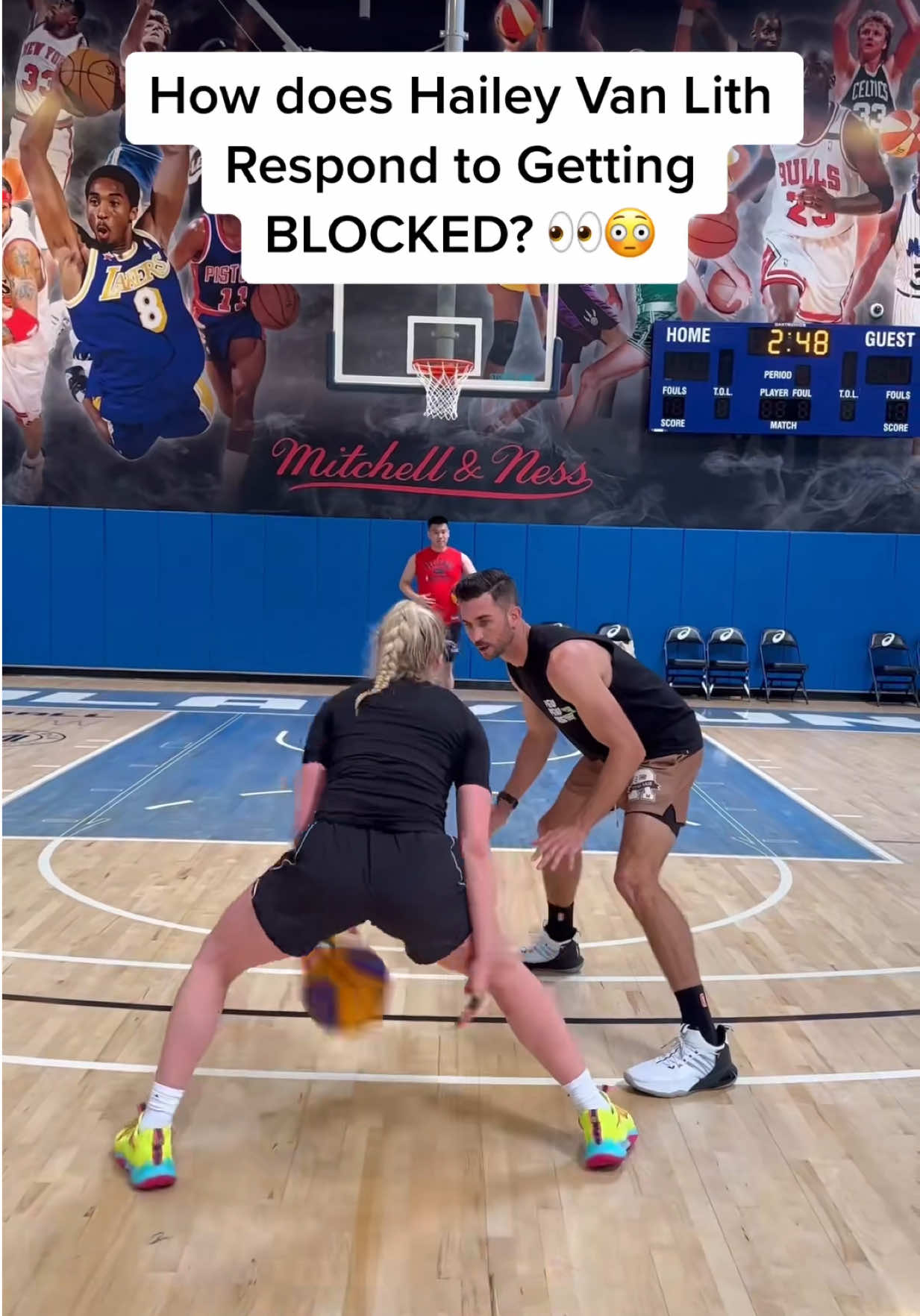 Crazy how different the first and last reps are 😳😱 @HVL #haileyvanlith #block#blocked #beforeafter #basketballtraining 