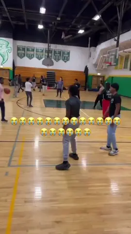Even the sport don’t want em 💔 #NBA #basketball #fyp #foryoupage #airball 