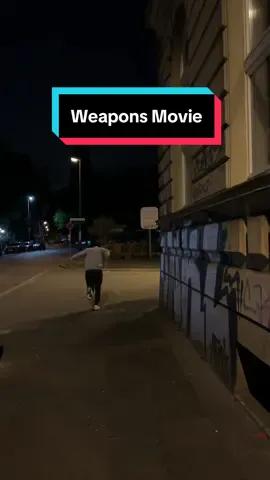 Habt ihr den Film schon gesehen? 🏃 #weaponsmovie #horrorfilm #whattowatch #warnerbros @Warner Bros. Deutschland 