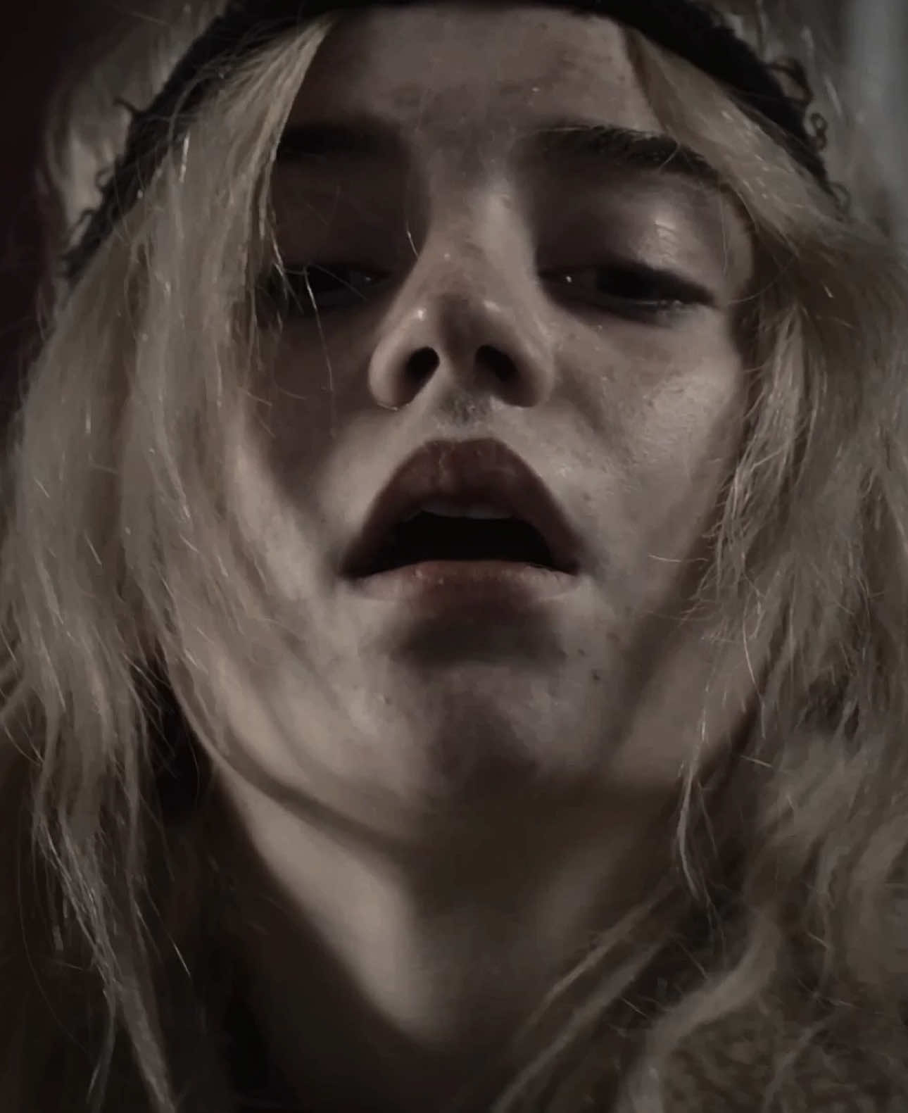 my antler queen !! [ib:spaenys, scp:lib6ratos & cindyzbf] (had to repost cuz tt ruined the quality) #nataliescatorccio #sophiethatcher #yellowjackets #aestheticedits #fyp HIGH QUALITY NATALIE SCATORCCIO EDIT 