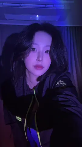 @쿠르미ˀ #추천 #에이설마해시태그하나했는데추천띄워주겠어 #여고생 #쿠르미 #교복 