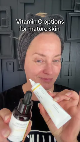 Vitamin C is great for your skin. Do you like a serum or a cream vitamin C? #vitamincserum #glowingskin #vitaminCskincare #kskincareroutine #CreatorIcons  