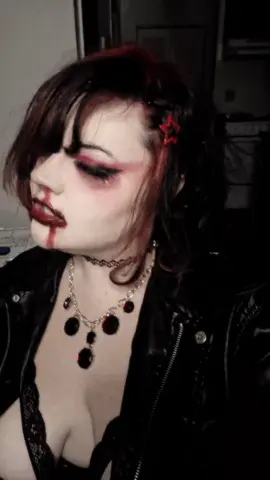 so aggressive lmao #vkei #visualkeimakeup #fyp #fypシ #makeup 