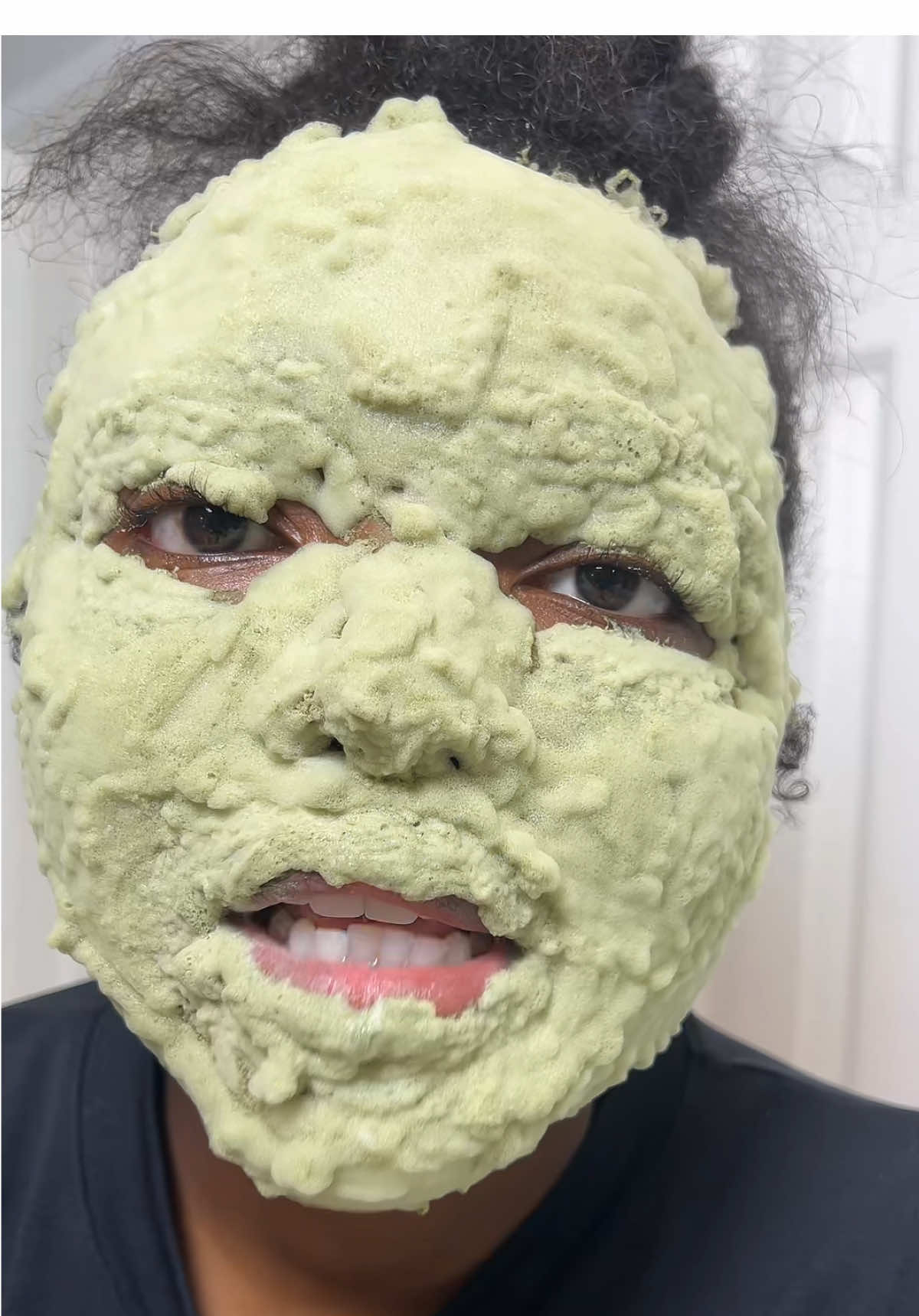 P.Calm Holy Basil Bubble Deep Mask 💚 #pcalm #bubblemask #glasskin #holybasil #skincare 