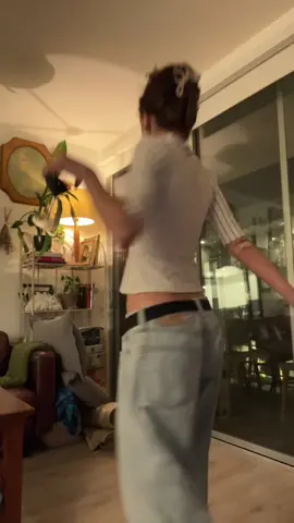 dance w me