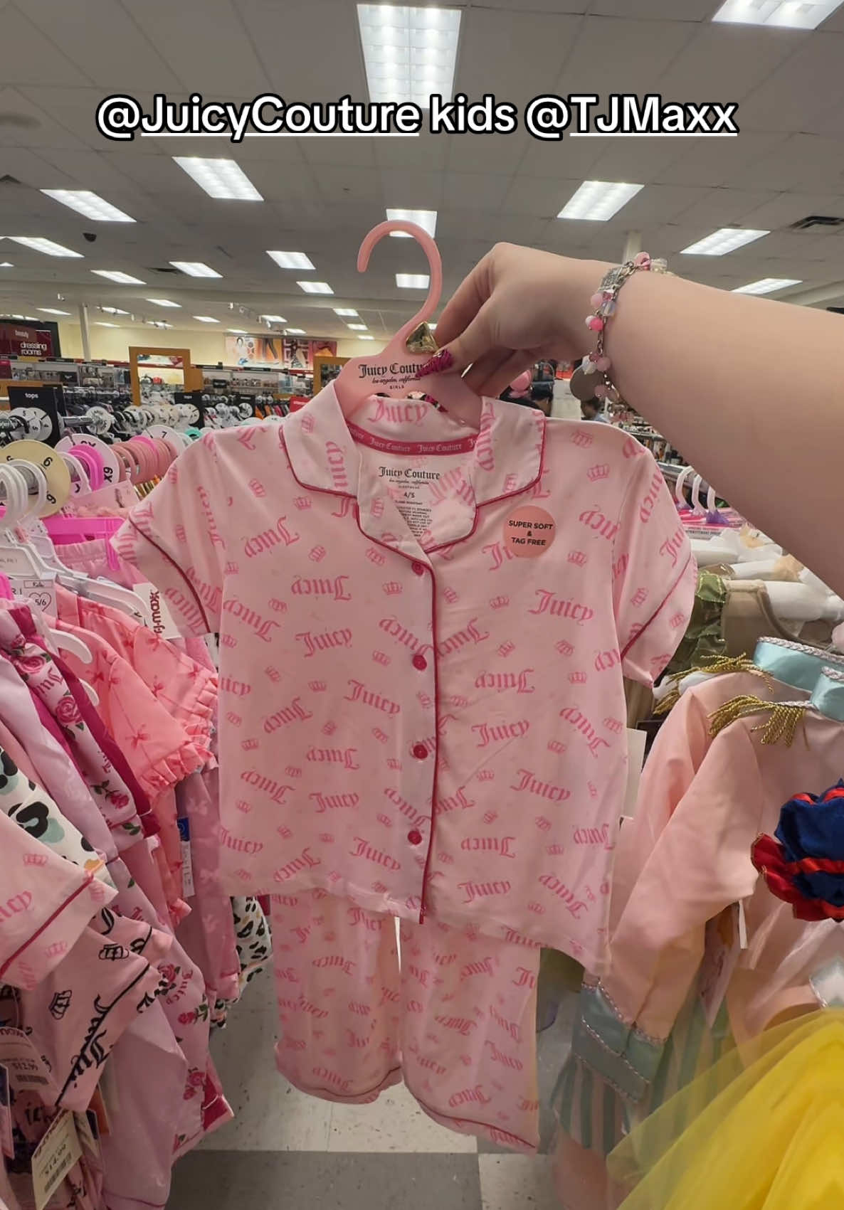 💖✨ Juicy Couture kids’ PJs at TJMaxx?? These are TOO cute 😍 Who else had Juicy everything in the 2000s?? #JuicyCouture #TJMaxxFinds #Y2KStyle #ShoppingTok #FYP 