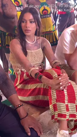 Anitta e Luciano Huck na Aldeia Piaraçú na Terra Indígena Capoto Jarina em São José do Xingu MT