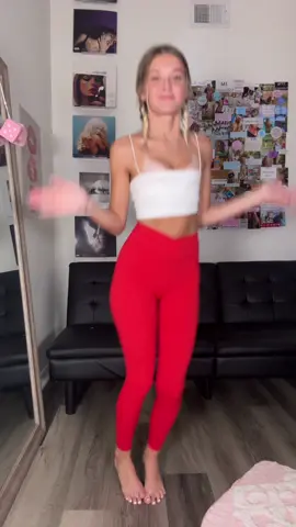 haven’t hit the whoa in a longgg time but i support it #dance #trending #lululemon #OOTD #viral 