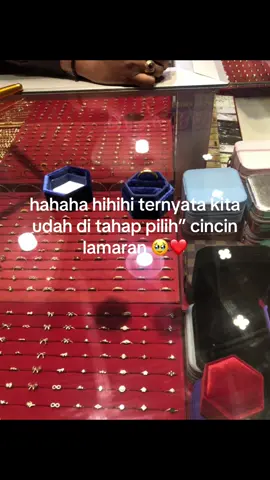gak nyangka kita udah di tahap ini ya sayang🥹❤️@yoyo anak baik #fyp #cincinlamaran #lamaran 