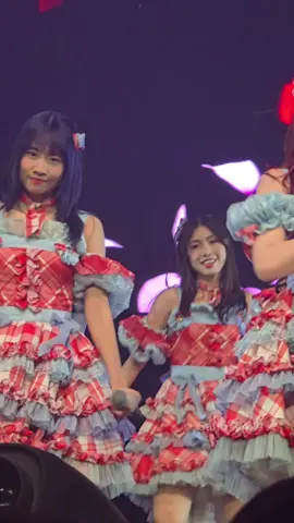 gomenne, summer muthe focus Cam BLOOM Concert #jkt48  #muthejkt48 