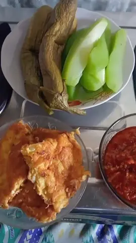 betul sekali 😊 jangan lupa sarapan pagi 👍