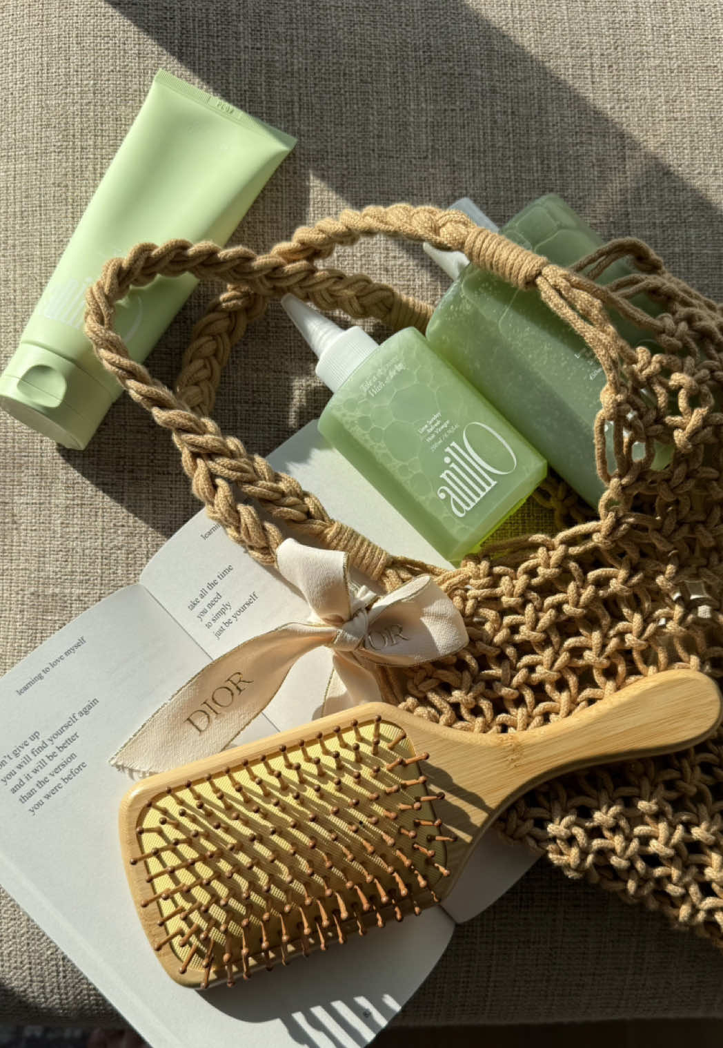 Fresh, zesty, and refreshing, this Anillo Lime Sunday hair care line is like a spa day in the shower. 🍋✨  The lime scent is uplifting without being overpowering, making every wash feel like a mini escape to nature. 💚🌿 Power duo Shampoo + treatment 💚 Or just use the complete line cause your hair deserves a spa.  🍋 Anillo Lime Sunday Shampoo – Gently cleans & refreshes for a light, airy feel. 💚 Anillo Lime Sunday Refresh Conditioner – Smooths & hydrates without weighing hair down. 🌿 Anillo Lime Sunday Hair Vinegar – Purifies scalp & boosts natural shine. ✨ Anillo Lime Sunday Refresh Hair Essence – Adds silky softness & a fresh lime scent. Thank you so much Anillo 💚 You can find these on anillobeauty.com – exclusive bundles are now 25-30% OFF  They are all  available on a limited time! 🔗Oﬃcial Global Store: www.anillobeauty.com #anilloglobal #anillobeauty #anillohaircare #limesunday #veganbeauty @anillO | clean vegan beauty @ANILLO JAPAN OFFICIAL @아닐로 ANILLO 