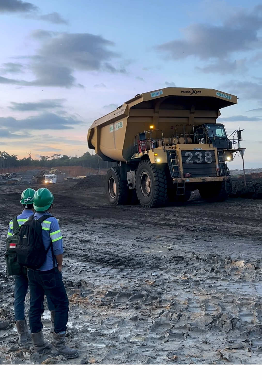 Jumbo nya kaks🙌🏻 #tambangbatubarakalimantan #buma #foryou #xybca 