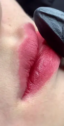 Môi xênh cho e gái thích trong trẻo 🥰#spabinhtan #phunxamthammy #chamsocda #chamsocdanam 