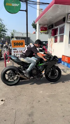 Cukup di 6rb rpm aja 🤣🤣 #h2 #h2r #kawasaki 