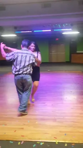 Bailando cumbia!!! #Cumbia #sonido #musica #bailar #feliz 