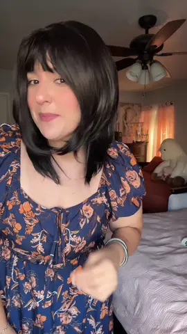 Está divina , no necesitas pegamento ! Trae sus ganchitos ✨✨✨🥰🥰#wig #bobhaircut #wiginstall #layeredhaircut 