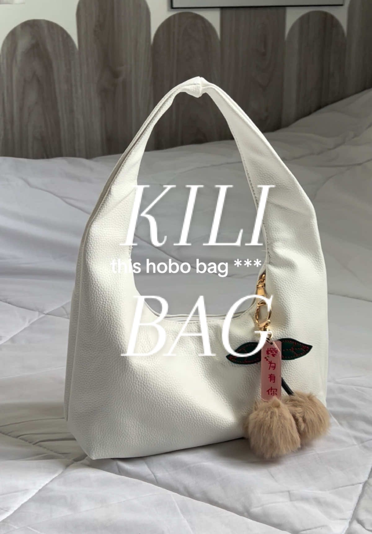 Kili bag. #hobobag #bagsforwomen #kilibag #shoulderbag #holo 